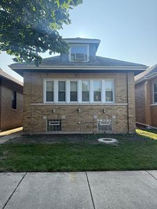5040 N Monitor Ave, Chicago, IL, 60630
