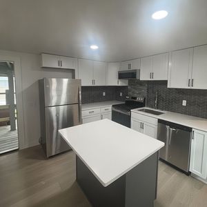 4221 N 128th Plaza, Omaha, NE, 68164