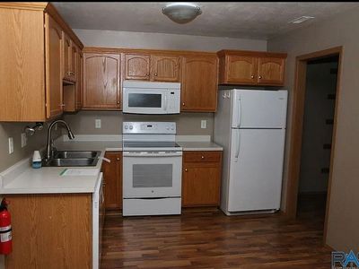 204 Emmett Trail, Harrisburg, SD, 57032