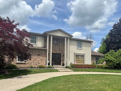 41712 Sutters Ln, Northville, MI, 48168