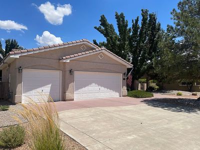 7008 Santa Elena St NE, Albuquerque, NM, 87113
