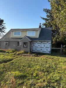 3708 12th St, Tillamook, OR, 97141