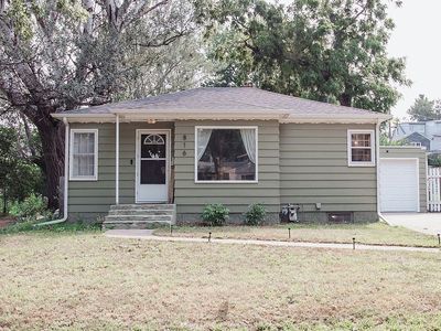 816 S Western Ave, Sioux Falls, SD, 57104
