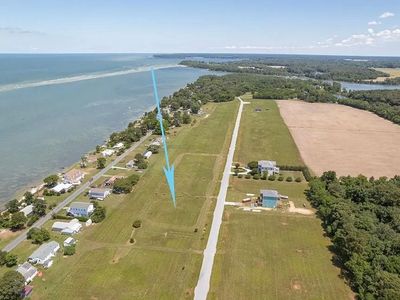 Candy Ln, Cape Charles, VA, 23310