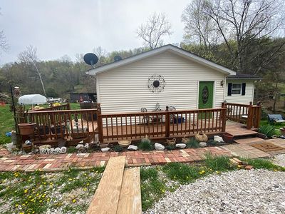 1669 Zion Ridge Rd, Gay, WV, 25244