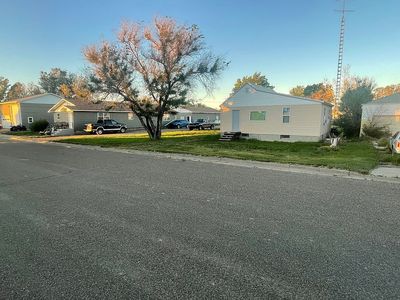 905 G Ave, Circle, MT, 59215
