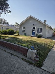 215 1st St S, Sunburst, MT, 59482