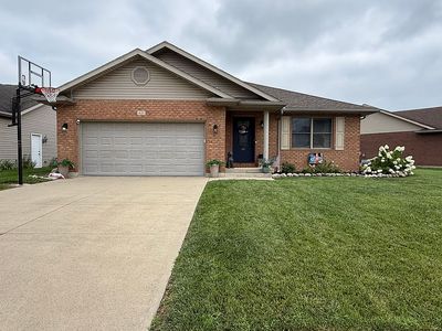 421 Clover Hill Dr, Tipp City, OH, 45371