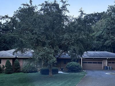 25 Juniper Rd, Middlebury, CT, 06762
