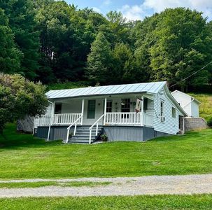 865 Halterman Holw Ln, Monterey, VA, 24465