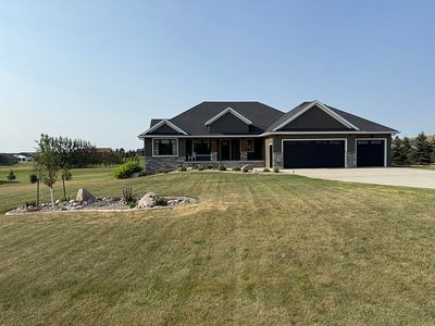 737 Parker Ranch Rd, Bismarck, ND, 58503