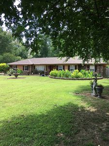 245 S Mendenhall Rd, Memphis, TN, 38117