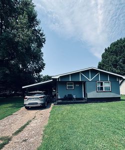 1005 Cottage Ln, Dexter, MO, 63841