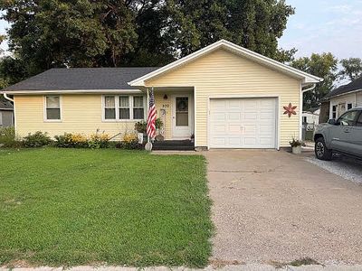 820 Macomb St, Colchester, IL, 62326