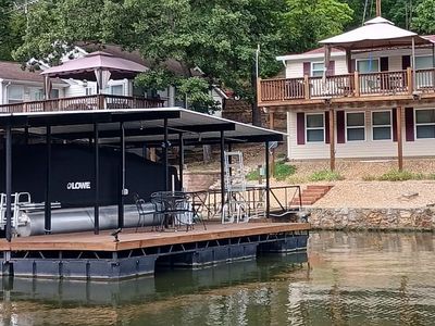 194 Fossil Dr, Edwards, MO, 65326