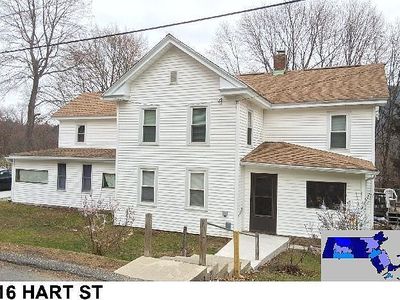 16 Hart St, Great Barrington, MA, 01236
