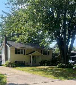 782 Pasadena Ave, Sheffield Lake, OH, 44054