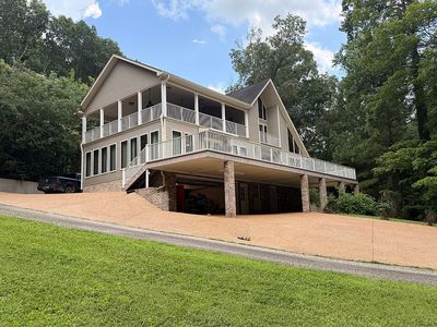 48 Old Pump Station Rd, Linden, TN, 37096