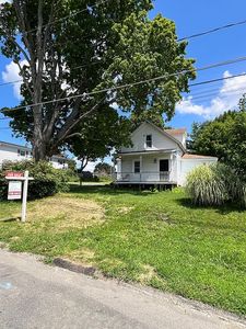 17 Grove St, Danbury, CT, 06810