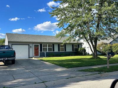 134 Meadow Creek S Dr, Whiteland, IN, 46184