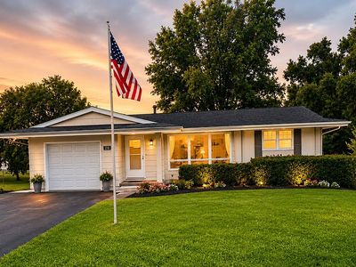 201 W Hillcrest Dr, Indianola, IA, 50125