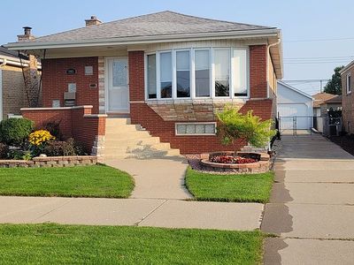 7005 W 63rd Pl, Chicago, IL, 60638