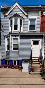 272 N 7th St, Newark, NJ, 07107