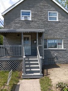 9325 E Warren Ave, Detroit, MI, 48214