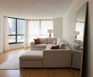 405 N Wabash Ave, Chicago, IL, 60611