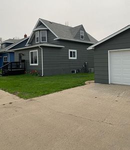 114 13th St N, New Rockford, ND, 58356