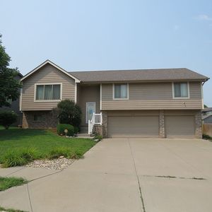 4810 N 175th St, Omaha, NE, 68116