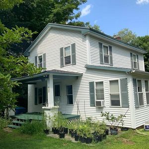18 Fiske Hill Rd, Sturbridge, MA, 01566