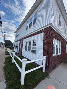 109 Robertson St, Quincy, MA, 02169