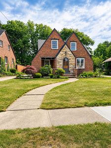 4170 Rustic Rd, Cleveland, OH, 44135