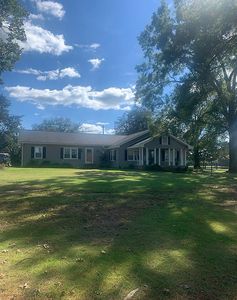 664 US-378, Edgefield, SC, 29824