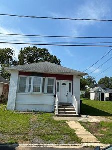 94 Neptune Pl, Old Bridge, NJ, 08879