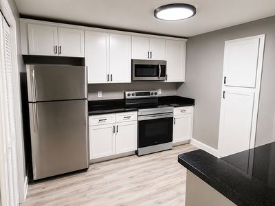 2657 Lenox Rd NE, Atlanta, GA, 30324