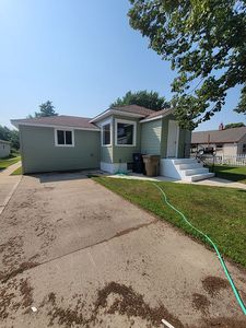 109 16th St NW, Watertown, SD, 57201