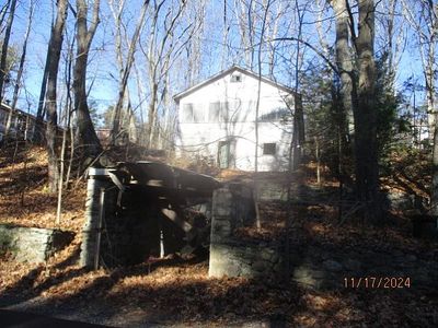 17 1st St, Windham, NH, 03087