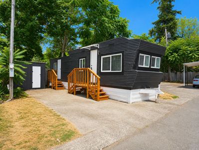 16415 SE Stark St, Portland, OR, 97233