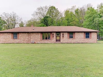 8530 N Carroll Rd, Indianapolis, IN, 46236
