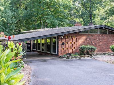 2216 ShadyView Dr, Charlotte, NC, 28210