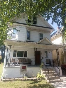 140 Royal Ave, Buffalo, NY, 14207
