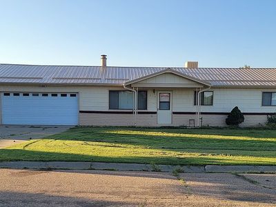 208 Turf Dr, Raton, NM, 87740