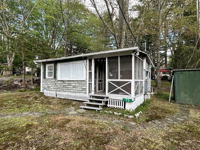 73 W Seeley Ln, Hawley, PA, 18428