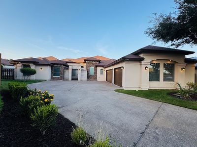 2624 Burgundy Lp, Laredo, TX, 78045