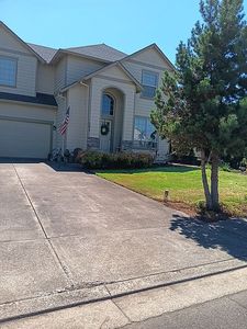 584 Burghardt Dr, Molalla, OR, 97038
