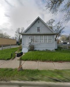 909 E Lincolnway, La Porte, IN, 46350