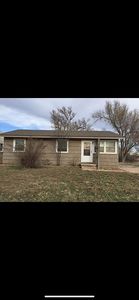 300 1st St, Lakin, KS, 67860