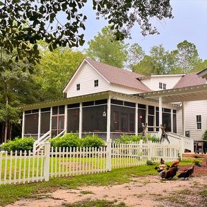 182 Rogers St, Hazlehurst, GA, 31539